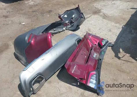 2019 Jeep Cherokee Limited 4X4 z USA, uszkodzony, nr VIN 1C4PJMDX8KD345489